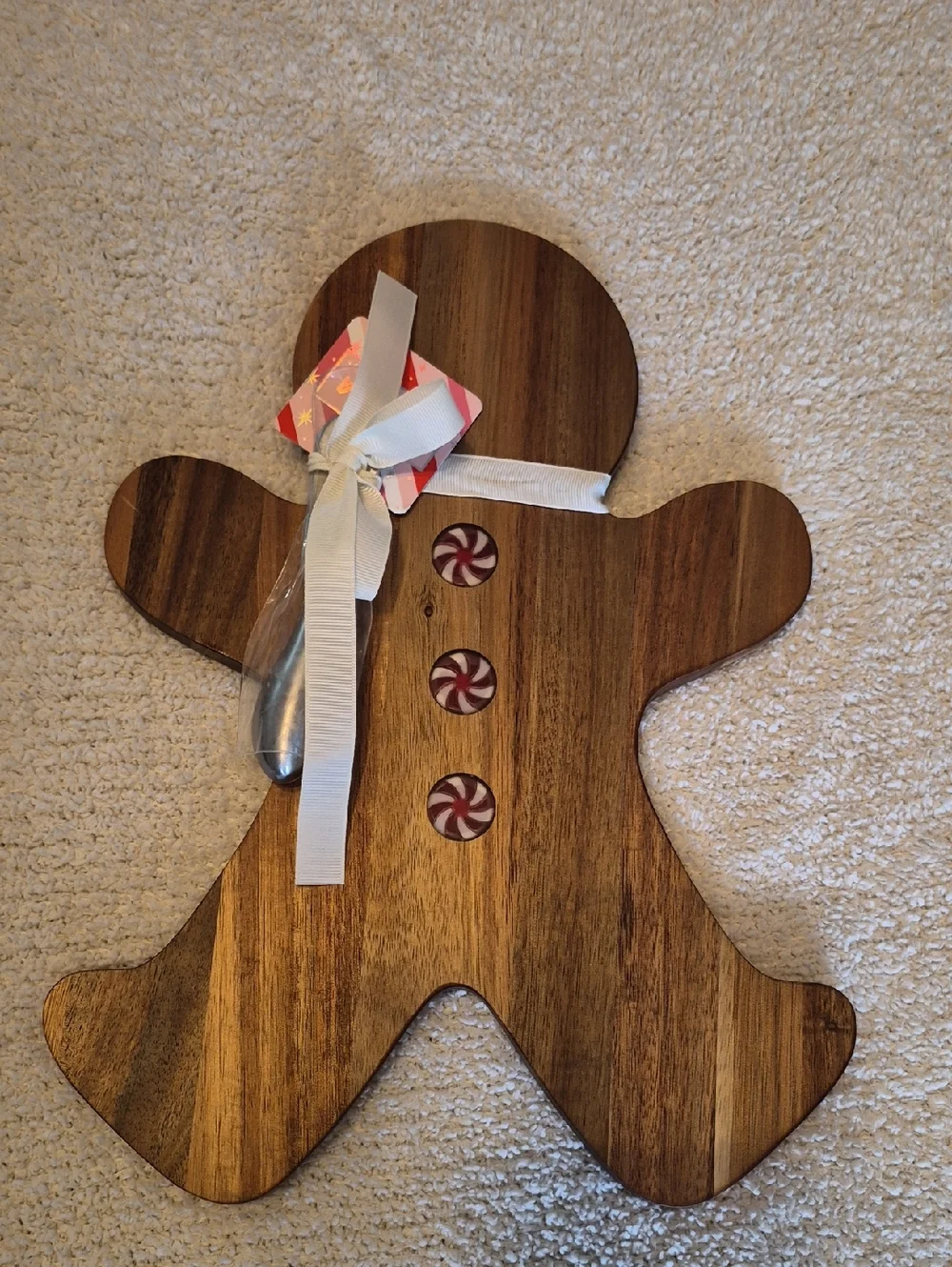 Coco & Lola Wooden‎ Gingerbread Man Charcuterie  Board with Speader